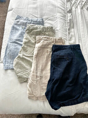 Banana Republic Linen-Blend Short Flat Front Shorts Bundle (4):Size 36